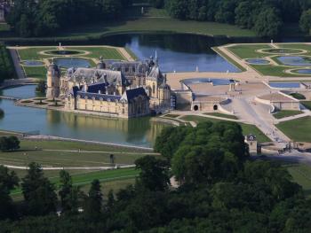 chateau-de-chantilly-3.jpg